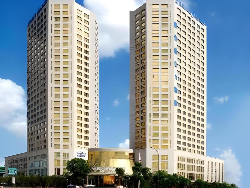 Howard Johnson By Wyndham Sunshine Plaza Ningbo Zewnętrze zdjęcie