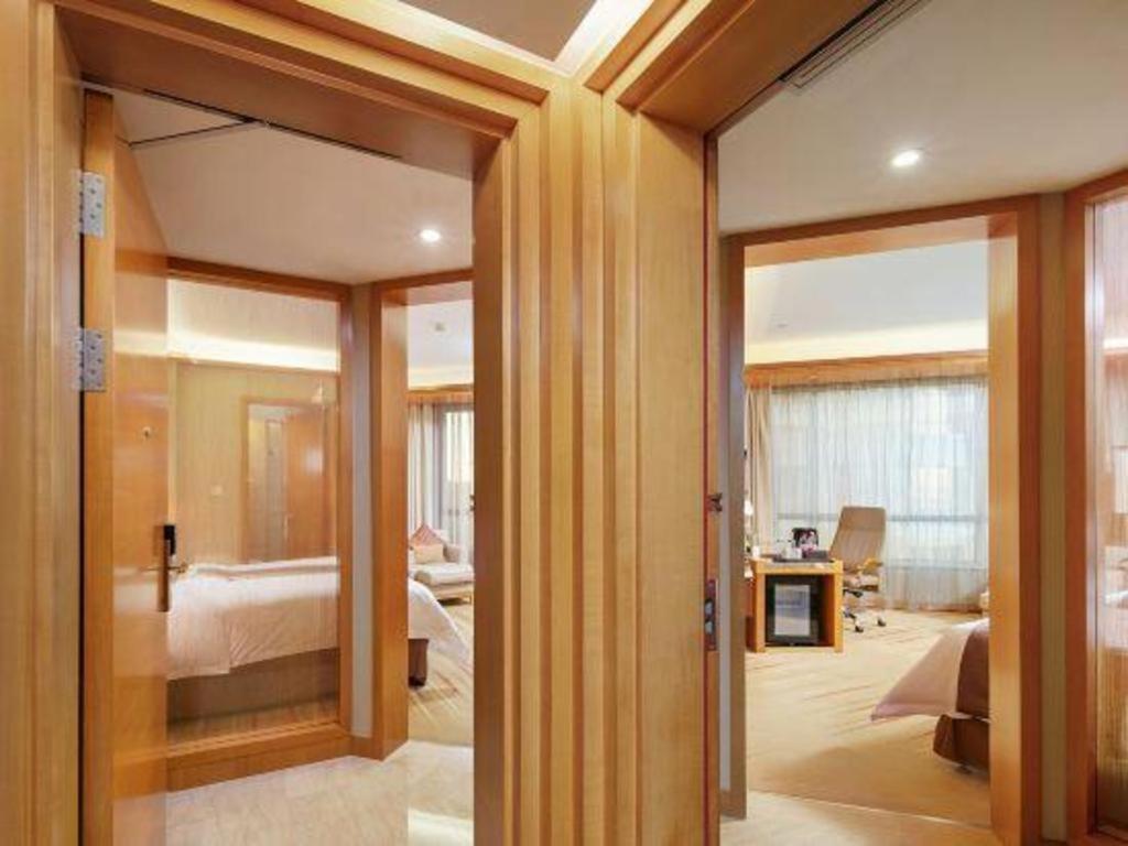 Howard Johnson By Wyndham Sunshine Plaza Ningbo Zewnętrze zdjęcie